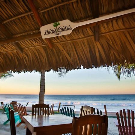 Playa Plana Hotel Хавай Екстериор снимка
