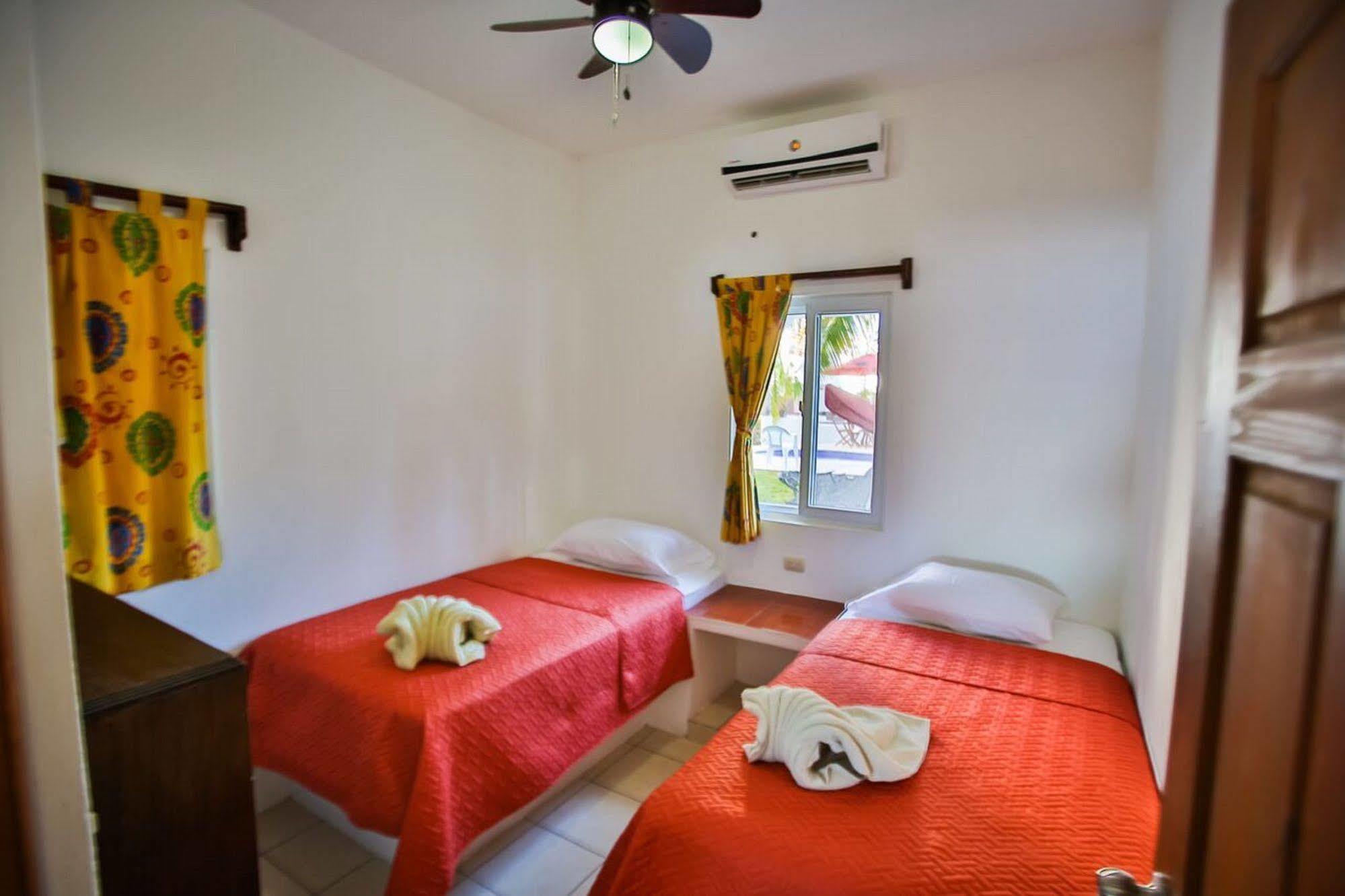 Playa Plana Hotel Хавай Екстериор снимка