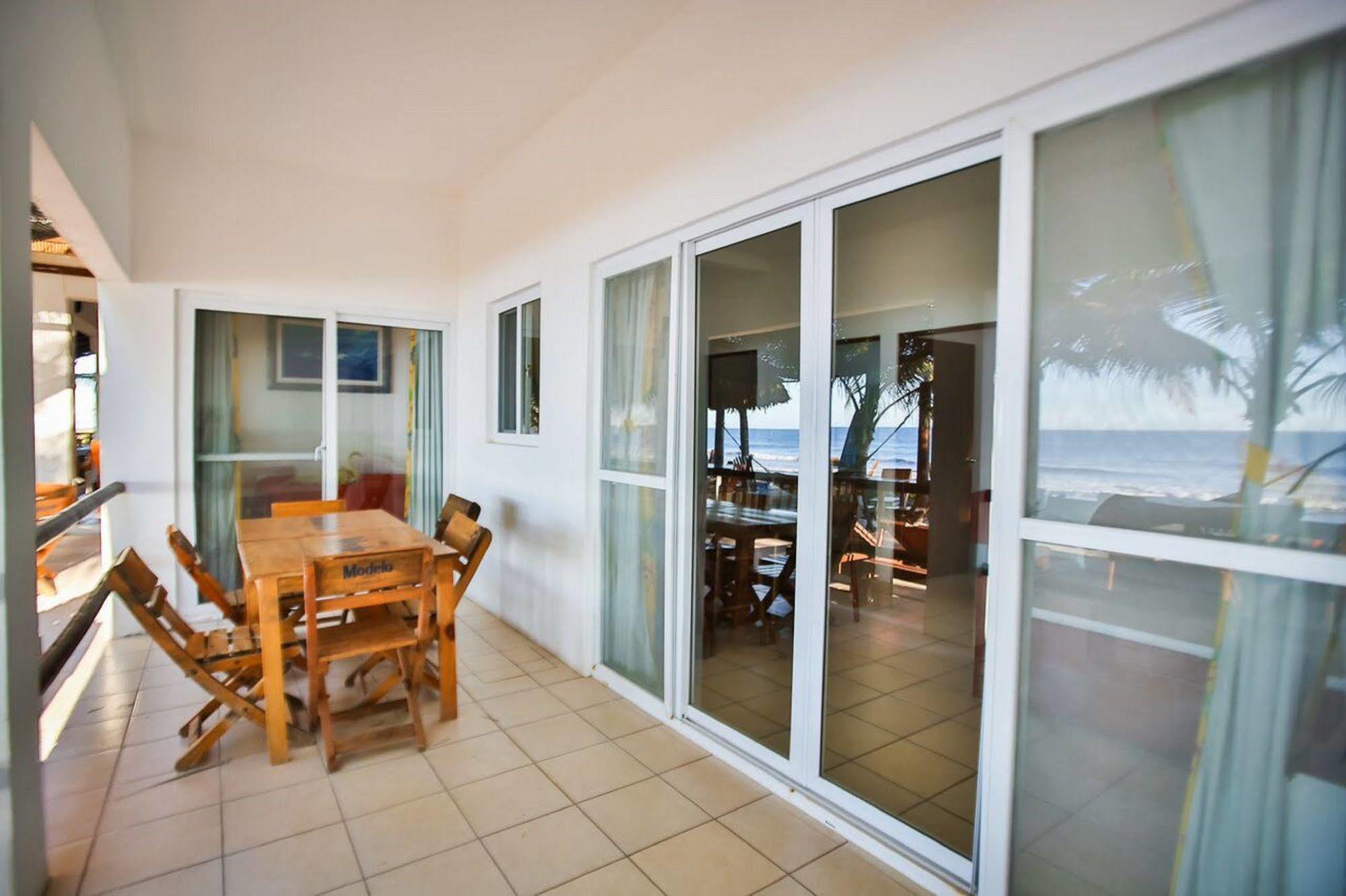 Playa Plana Hotel Хавай Екстериор снимка